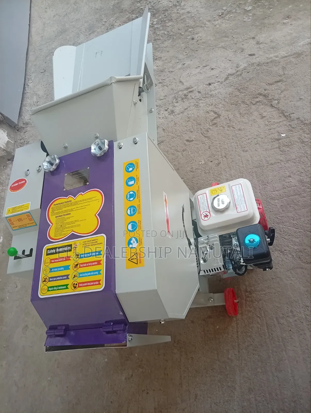 Animal Feed/Silage Chaff Cutter Machine Powered by 7.5hp Gasoline