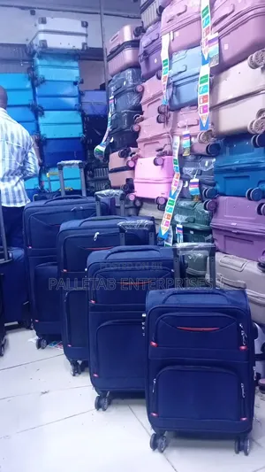 4 in 1 Suitcases