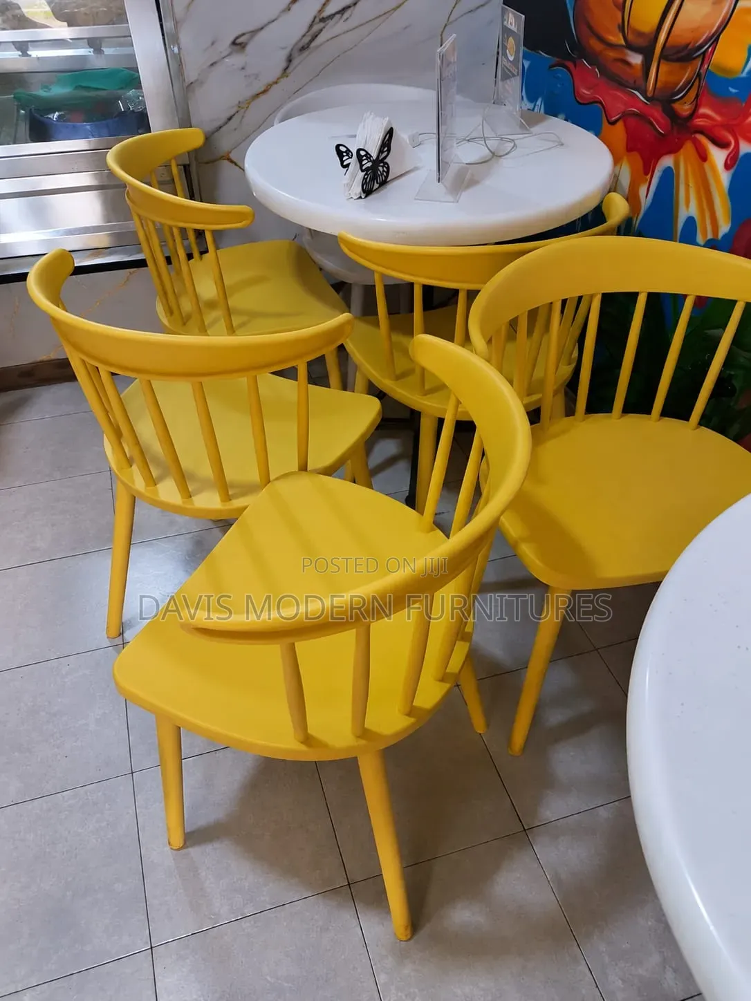 Modern Windsor-Style Dinning Chair