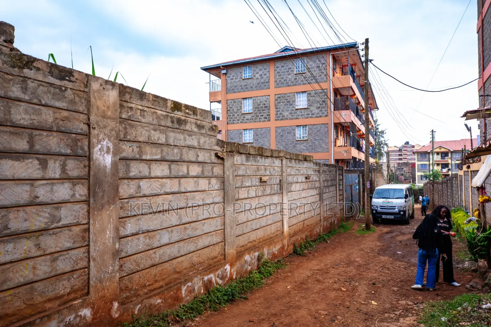 Prime Commercial Plot for Sale in Kinoo.