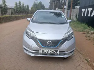 Nissan Note 2017 Silver