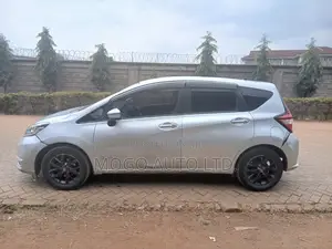 Nissan Note 2017 Silver