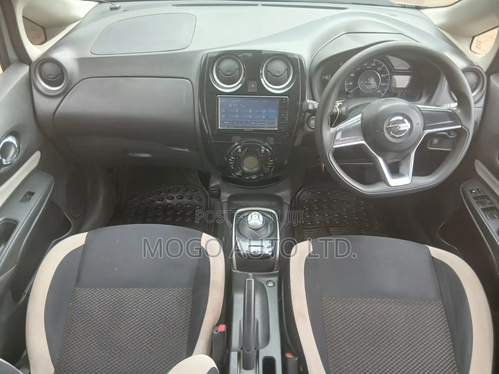 Nissan Note 2017 Silver