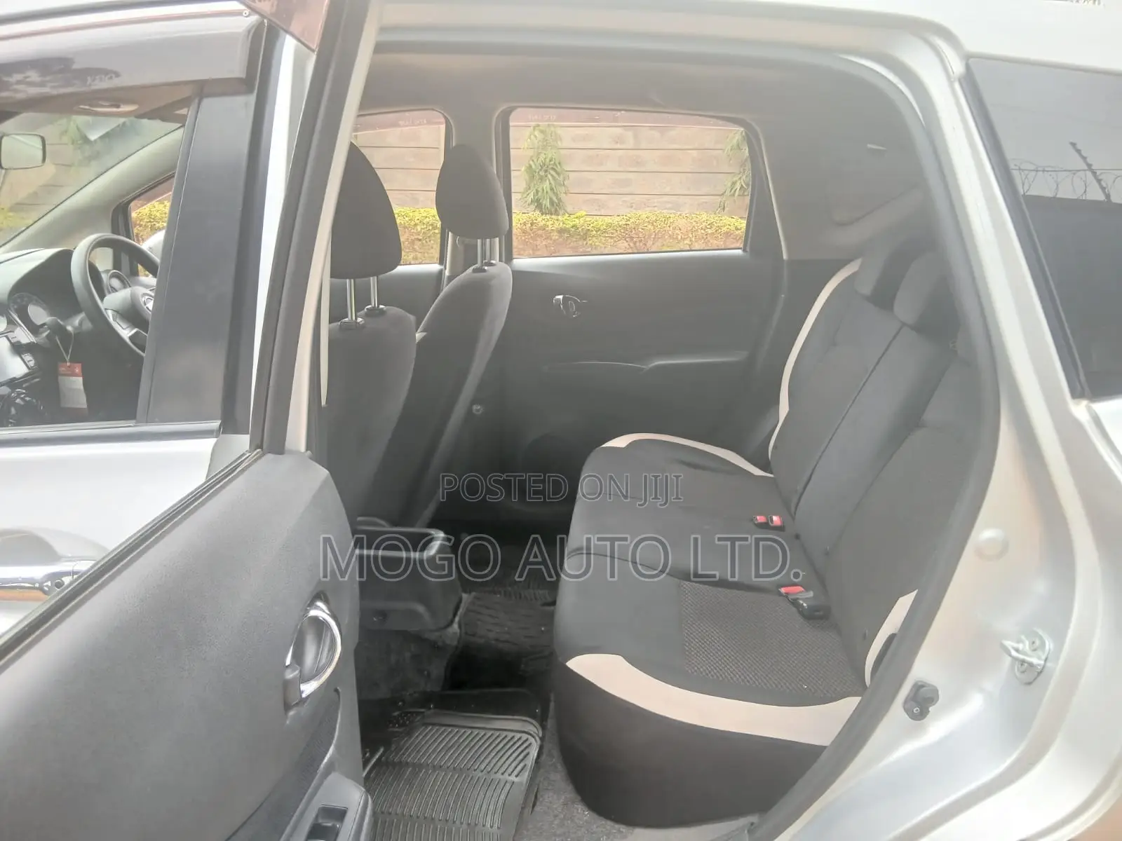 Nissan Note 2017 Silver
