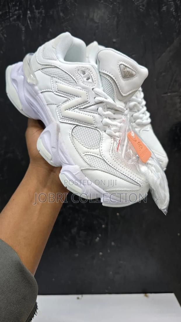 White New Balance 9060 Sneakers - thumbnail 2