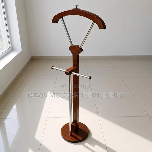 Gentleman Suit Valet Stand - main view