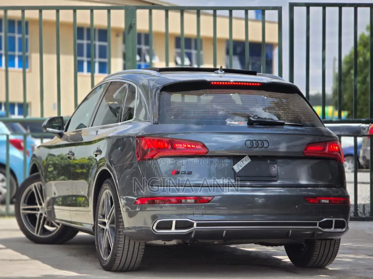 Audi Q5 45 Premium AWD quattro 2020 Gray