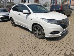 Honda Vezel 2019 White