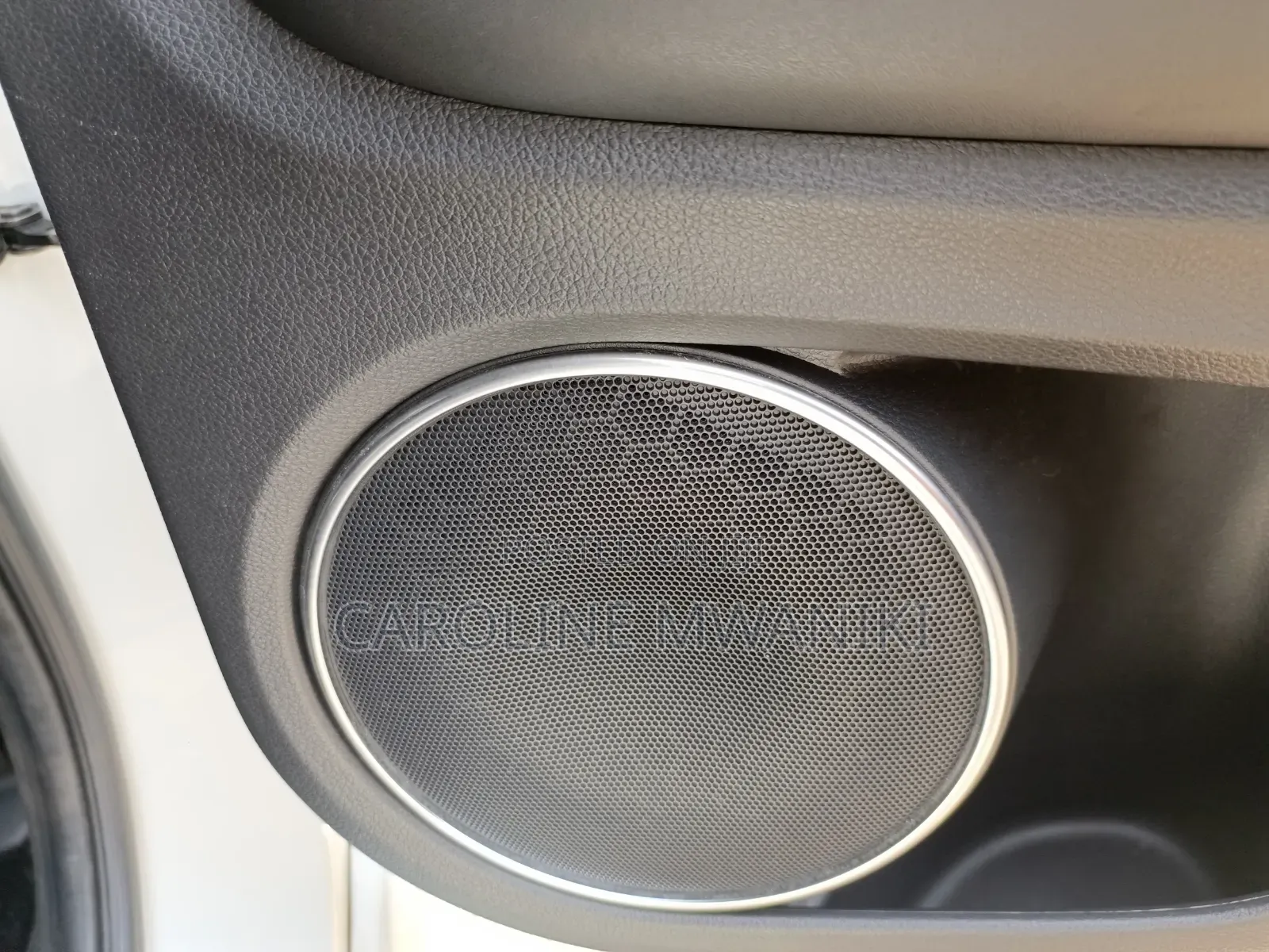 Honda Vezel 2019 White