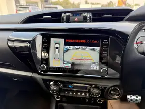 Toyota Hilux 2022 White