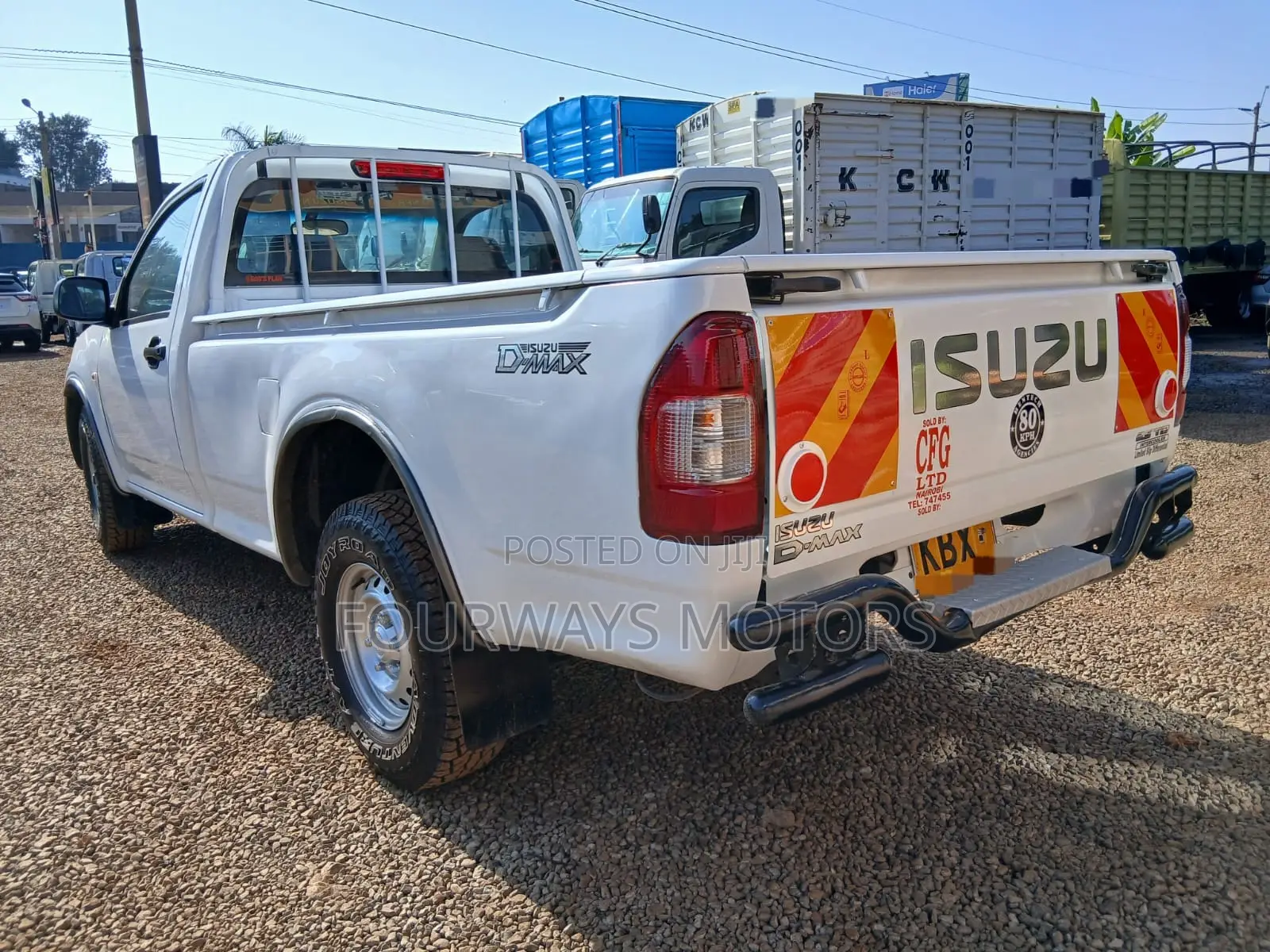 Isuzu D-MAX 2012 White