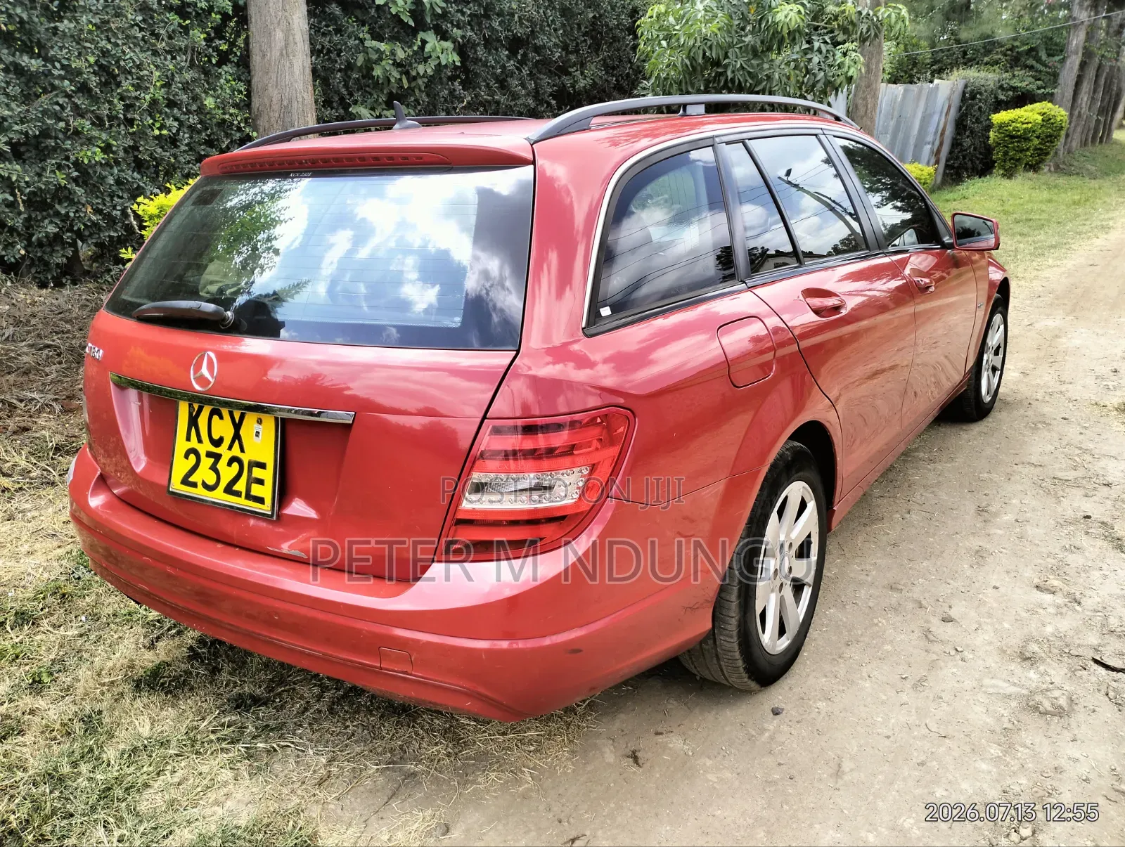 Mercedes-Benz C180 2012 Red