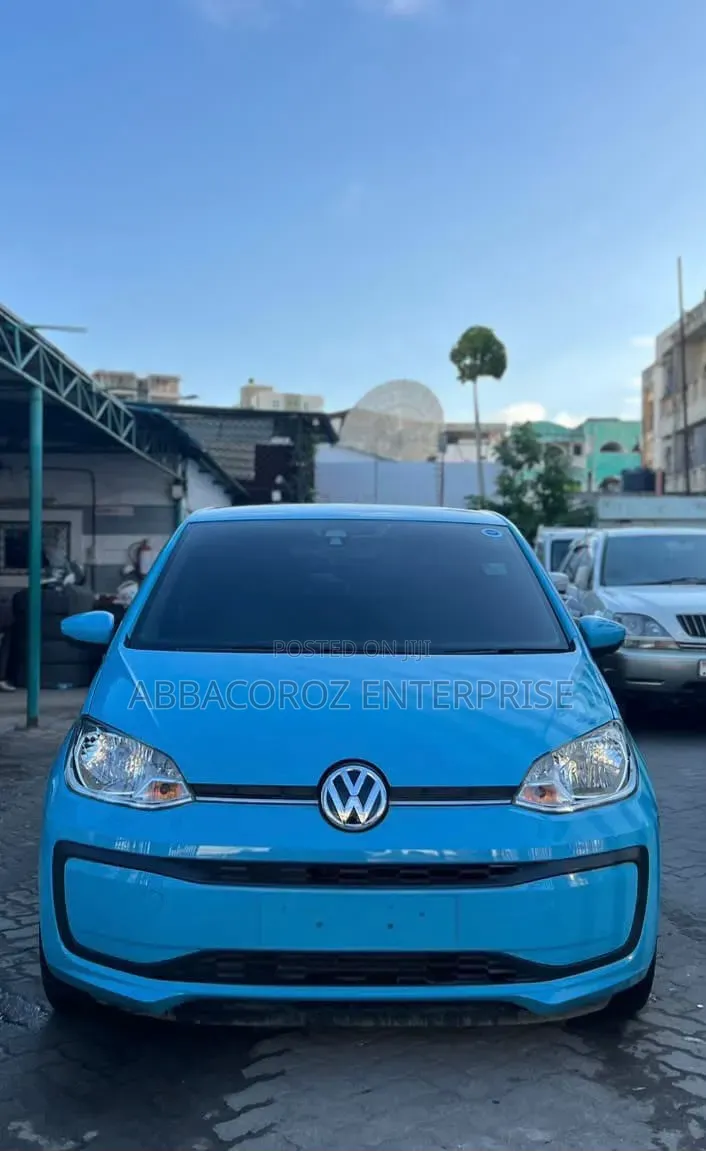 Volkswagen Up 2017 Blue
