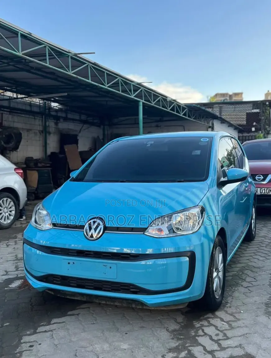 Volkswagen Up 2017 Blue