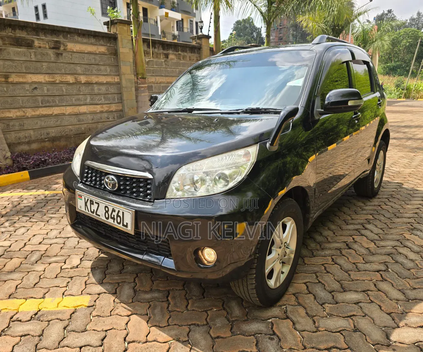 Toyota Rush 2012 Black