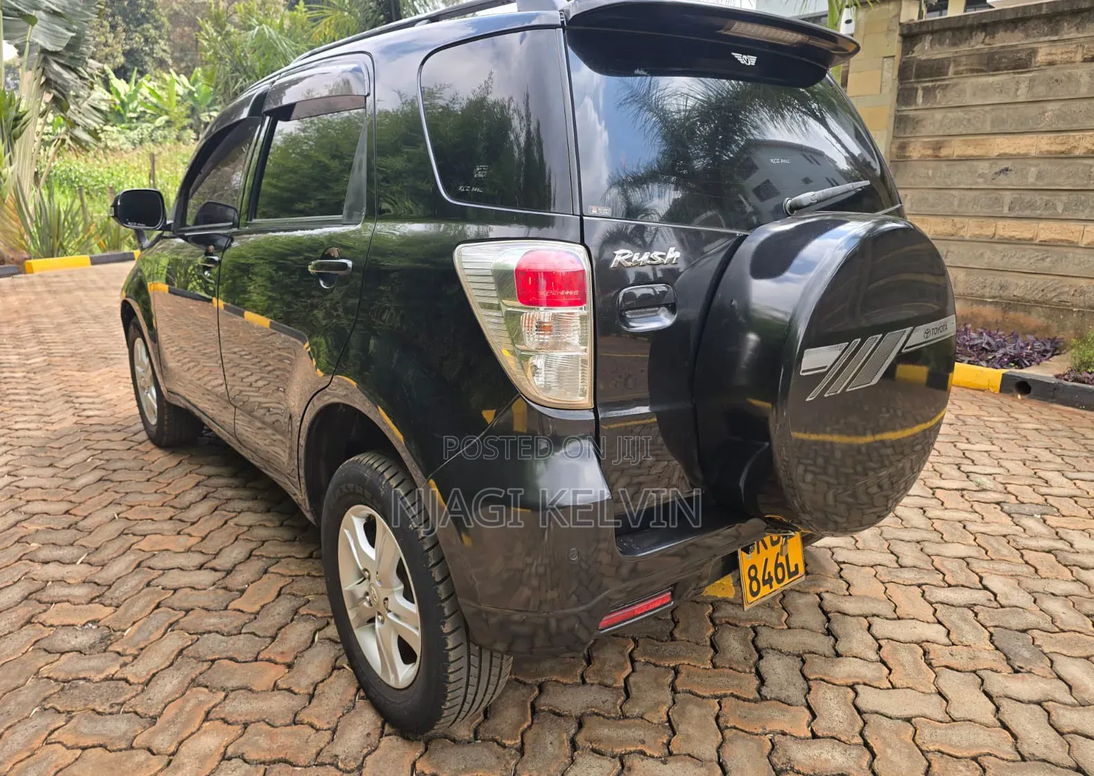 Toyota Rush 2012 Black