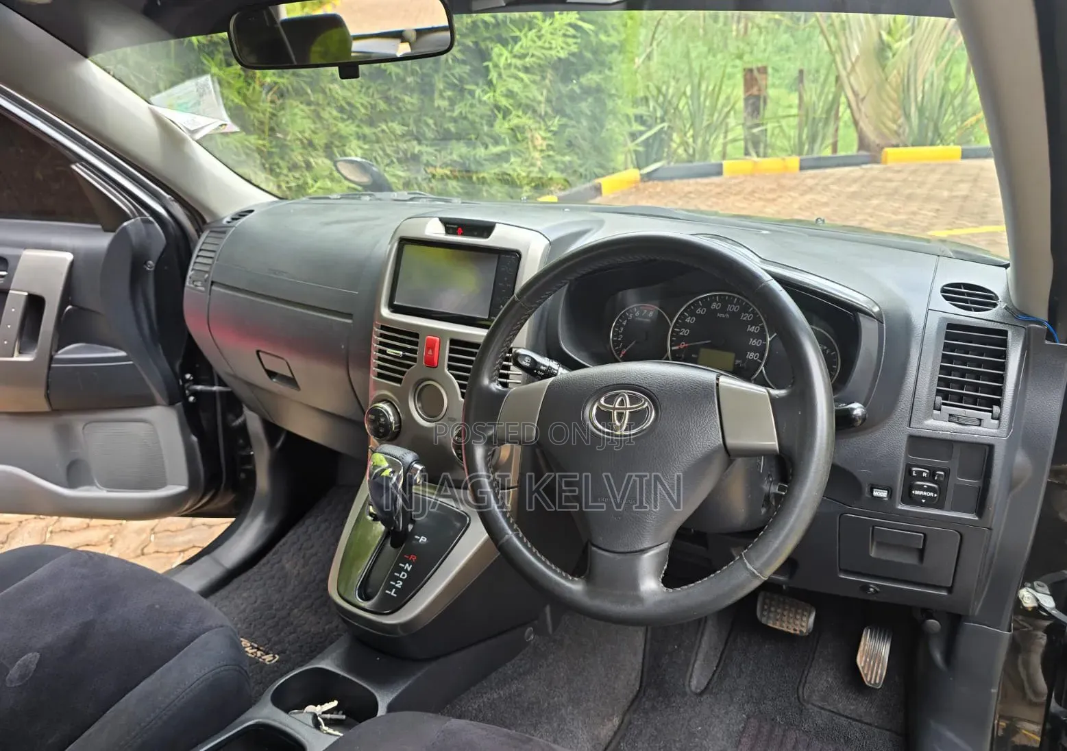 Toyota Rush 2012 Black