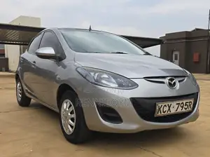 Mazda Demio 2012 Silver