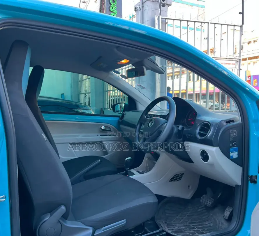Volkswagen Up 2017 Blue