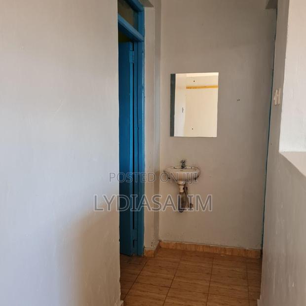 1bdrm Apartment in Gitaru for rent