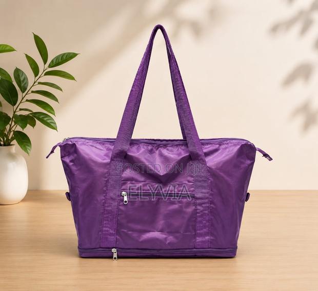 Travel/Gym Water Proof Expandable Bag - thumbnail 3