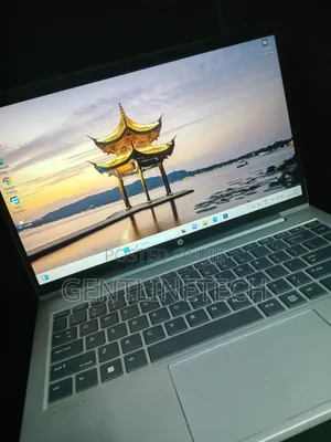 Laptop HP ProBook 445 G9 16GB AMD Ryzen 5 HDD 512GB