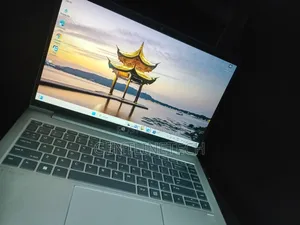 Laptop HP ProBook 445 G9 16GB AMD Ryzen 5 HDD 512GB