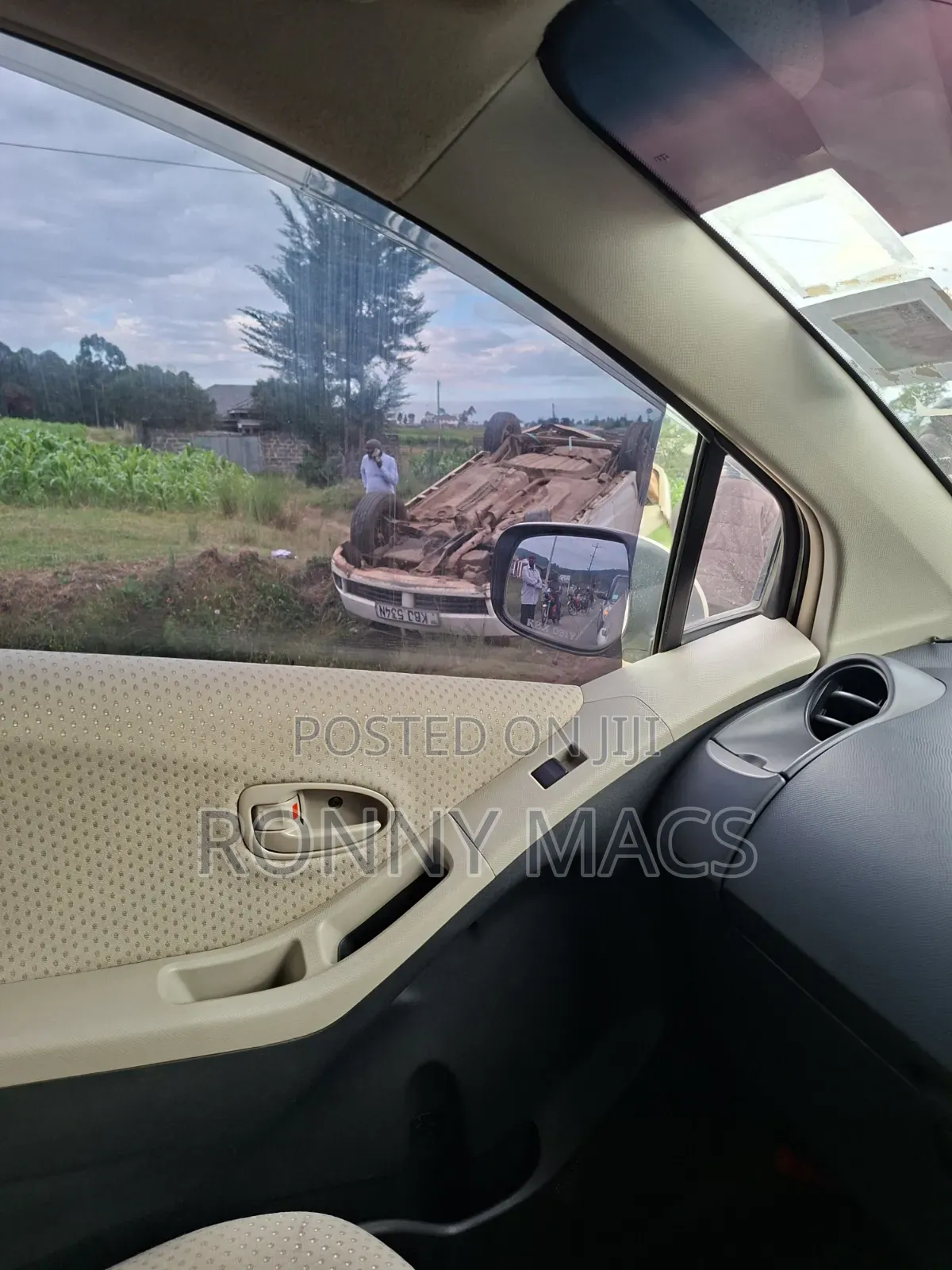 Toyota Vitz 2007 Beige