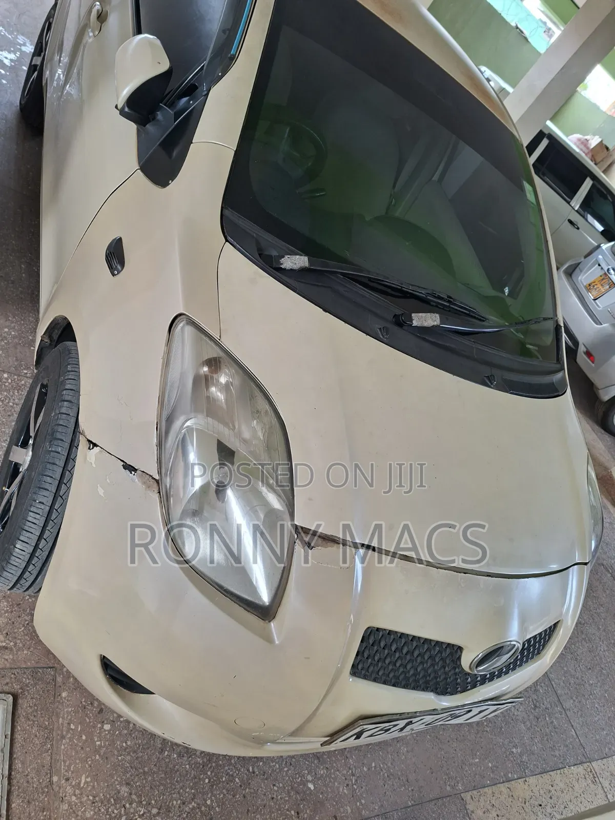 Toyota Vitz 2007 Beige