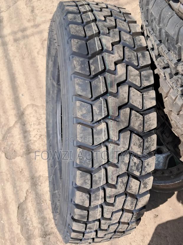 265/70r19.5 Roadshine - thumbnail 4