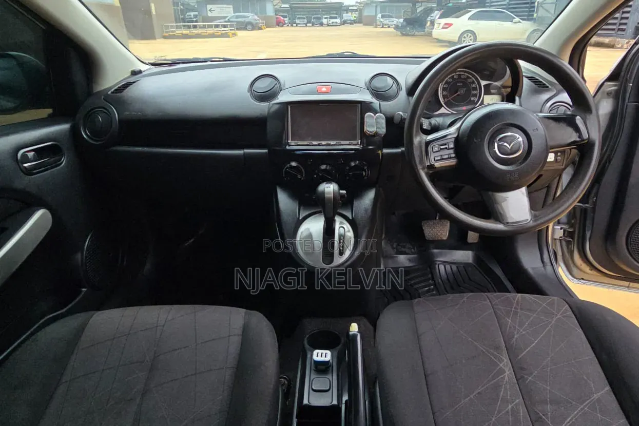 Mazda Demio 2012 Gray