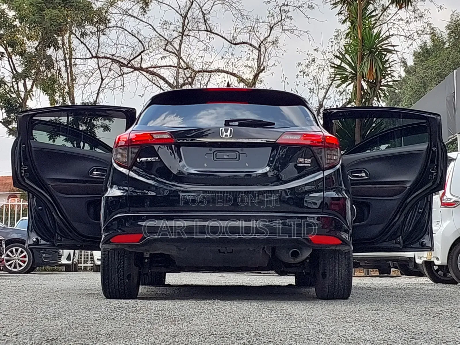 Honda Vezel 2018 Black