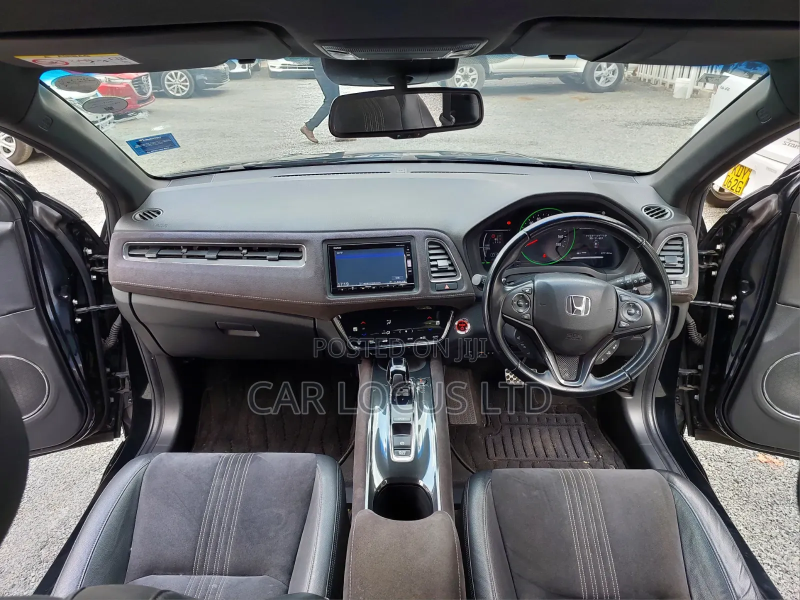 Honda Vezel 2018 Black