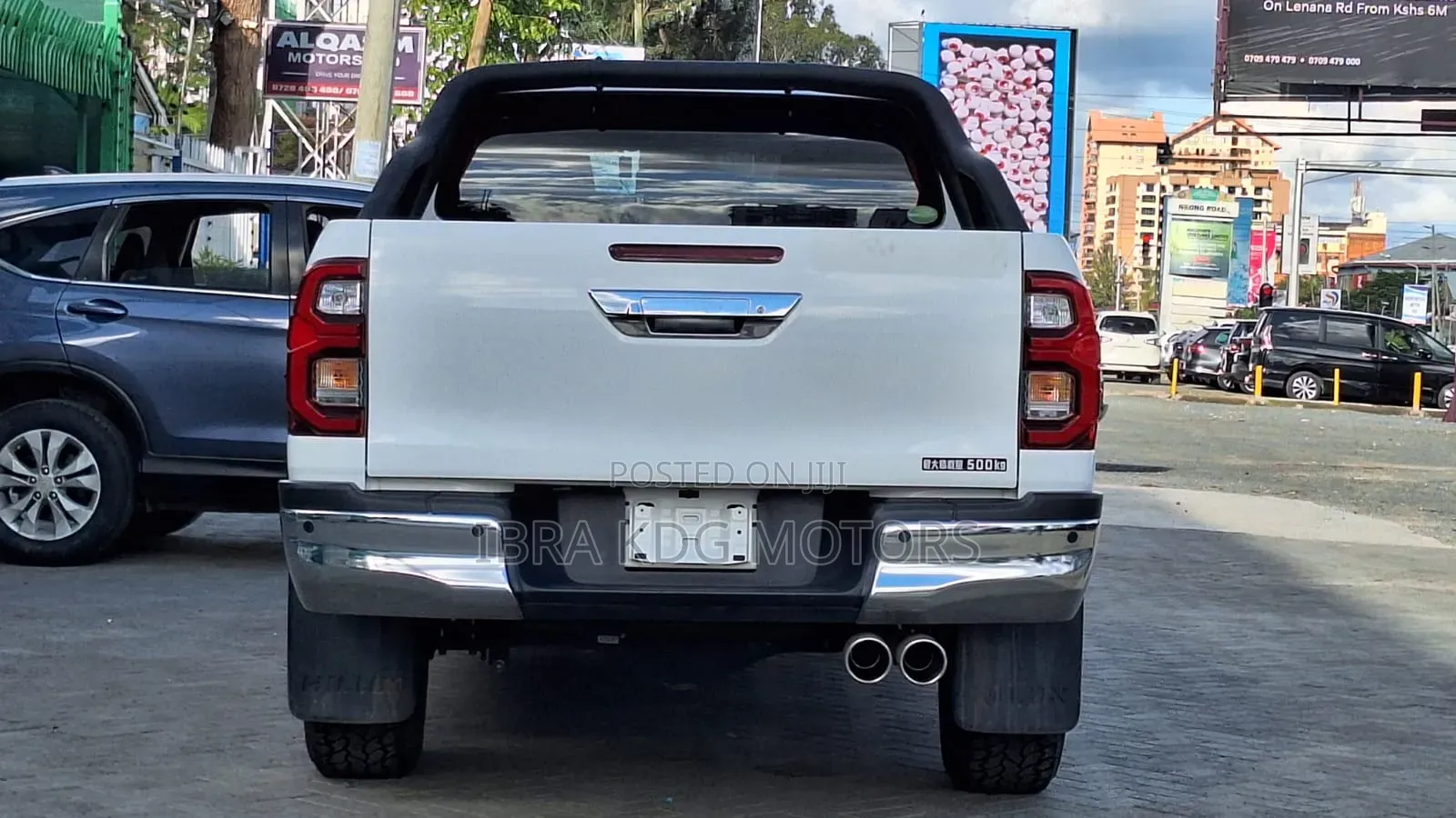 Toyota Hilux 2020 White