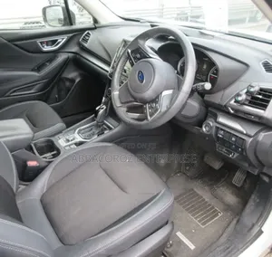 Subaru Forester 2019 White