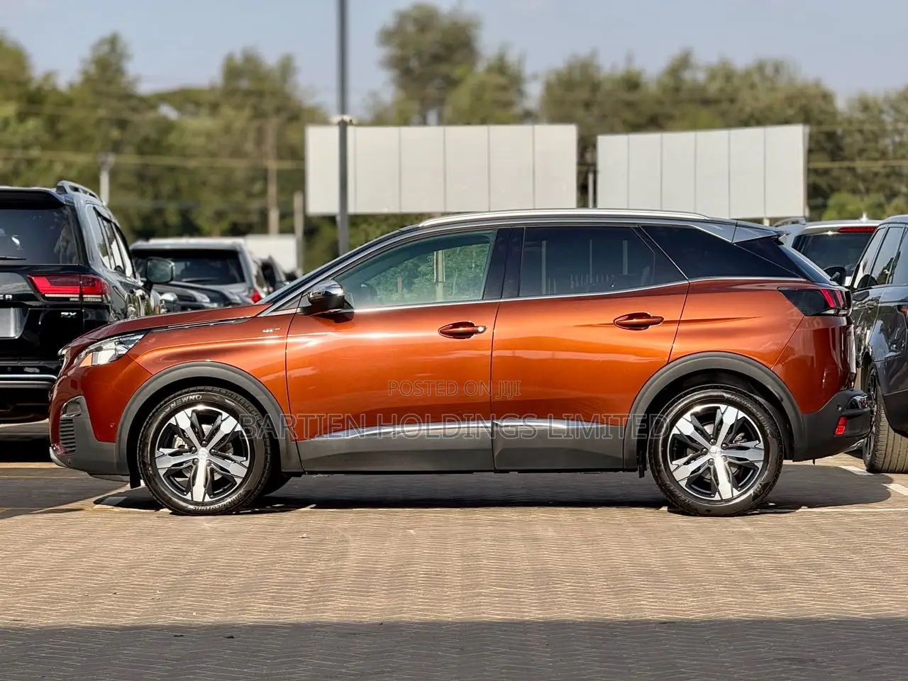 Peugeot 3008 2019 Brown
