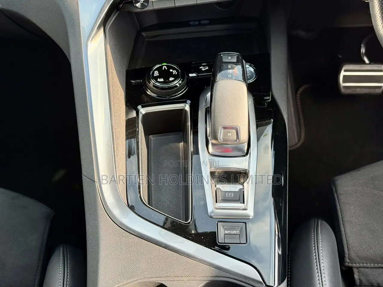 Peugeot 3008 2019 Brown