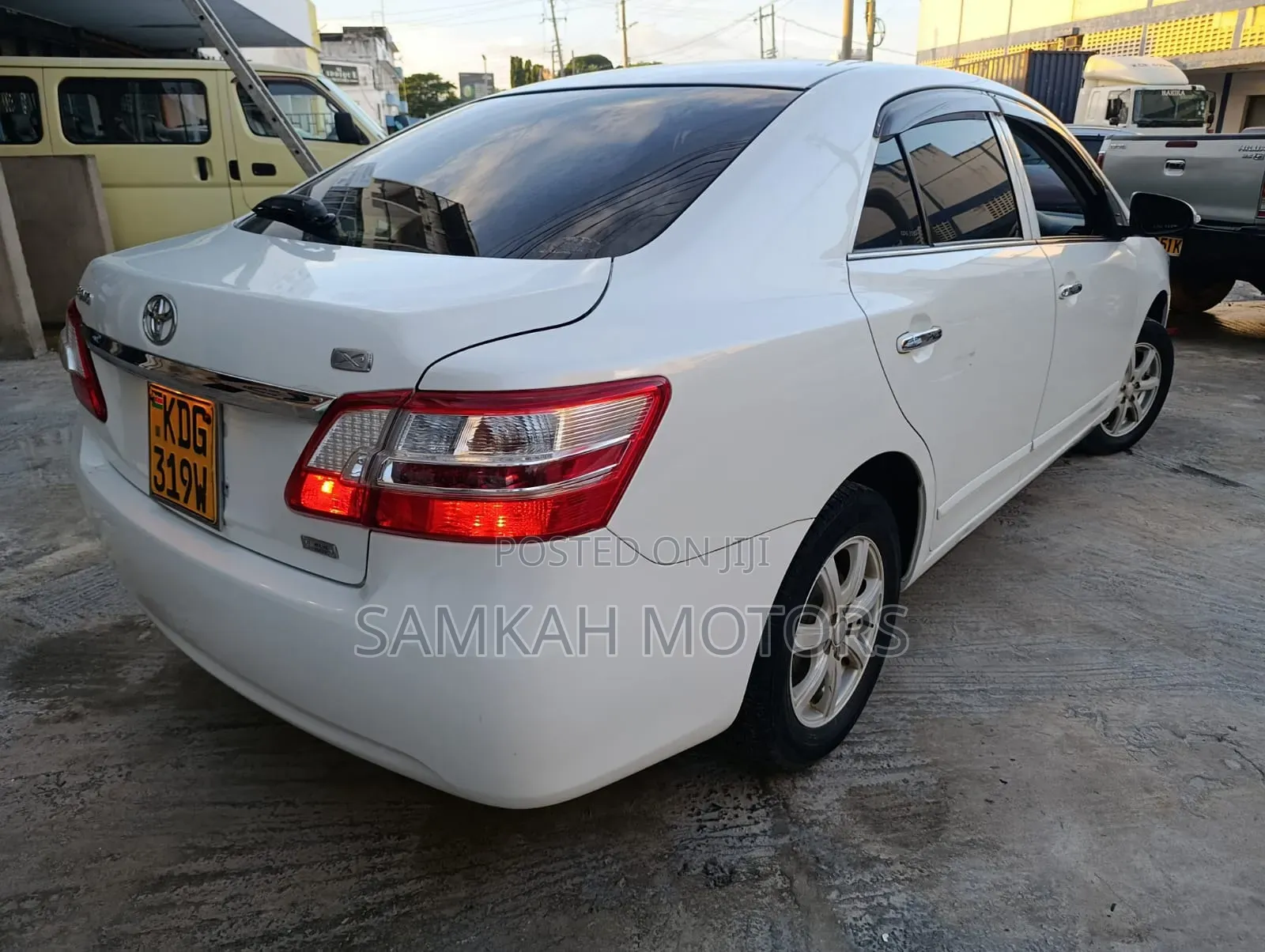 Toyota Premio 2015 White