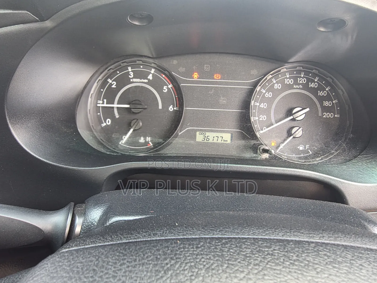 Toyota Hilux Revo Double Cab Deisel 2.4 RWD 2019 White