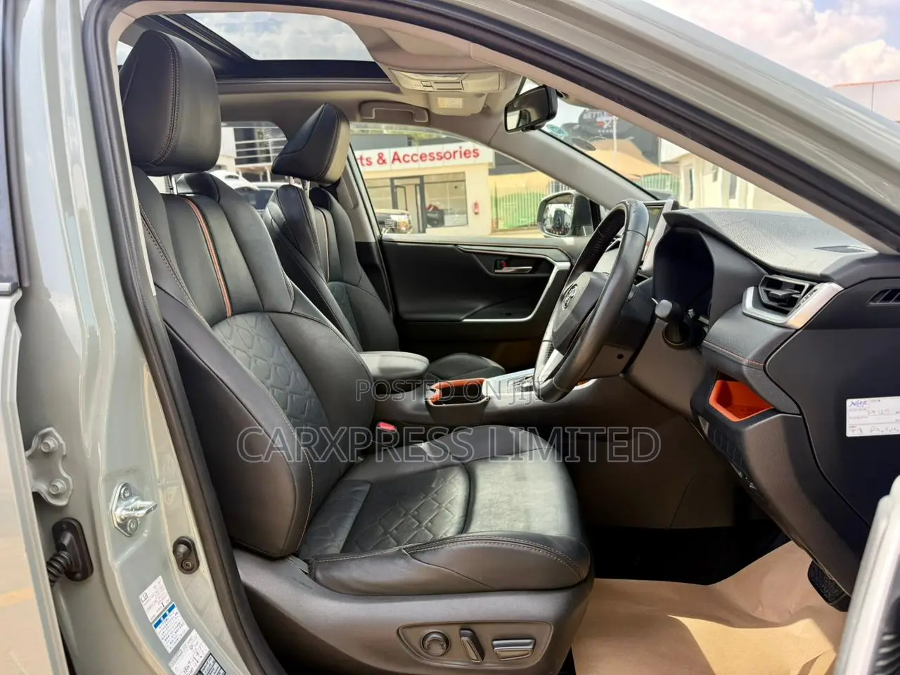 Toyota RAV4 Adventure AWD 2020 Green