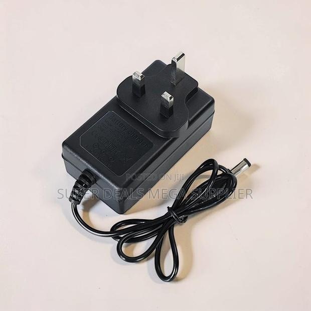 Intelligent Safe 21v 1a 3 Pin Lithium Ion Battery Charger Poweradapter