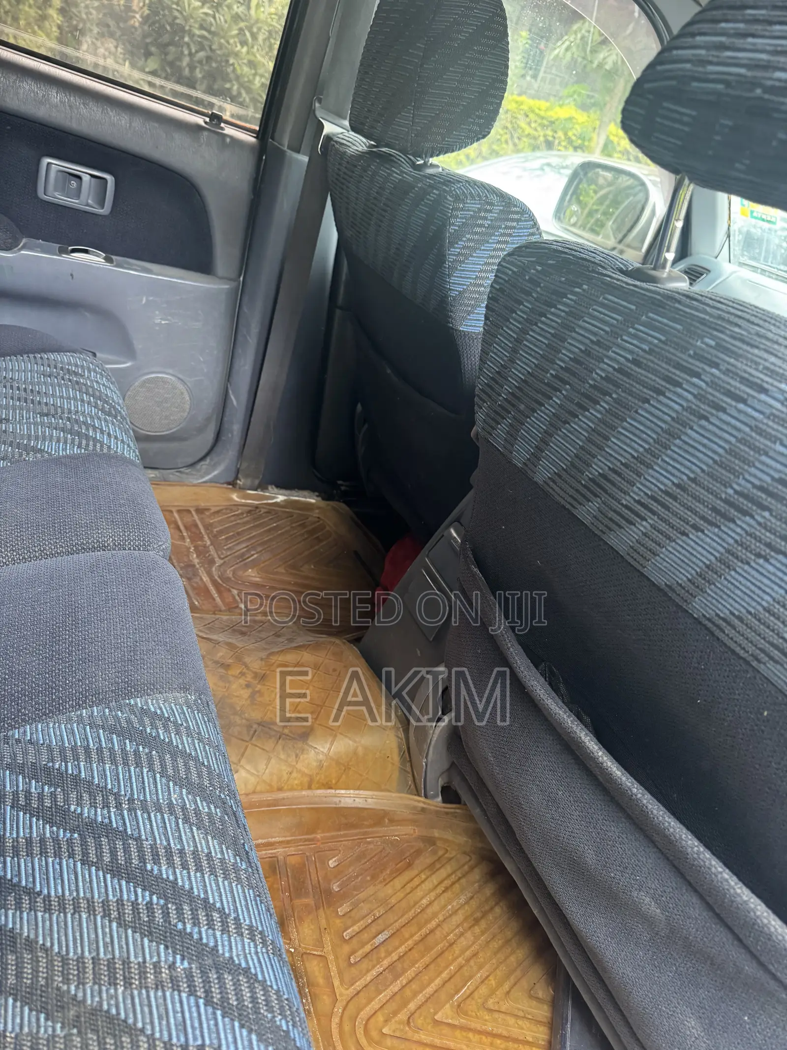 Toyota Hilux Surf 2.7 SSR 2000 Gray