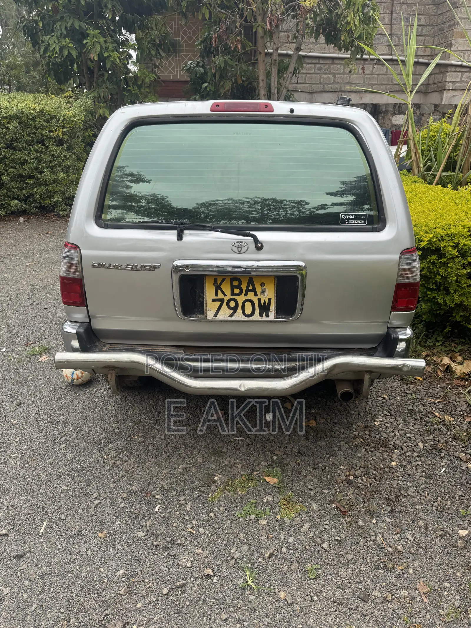 Toyota Hilux Surf 2.7 SSR 2000 Gray