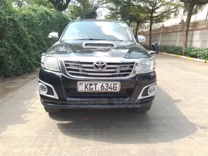 Toyota Hilux 2011 Black