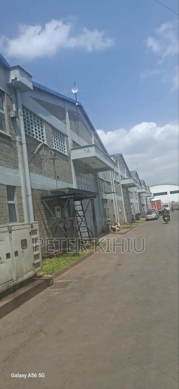 Godown to Let 6200sqft Off Road C