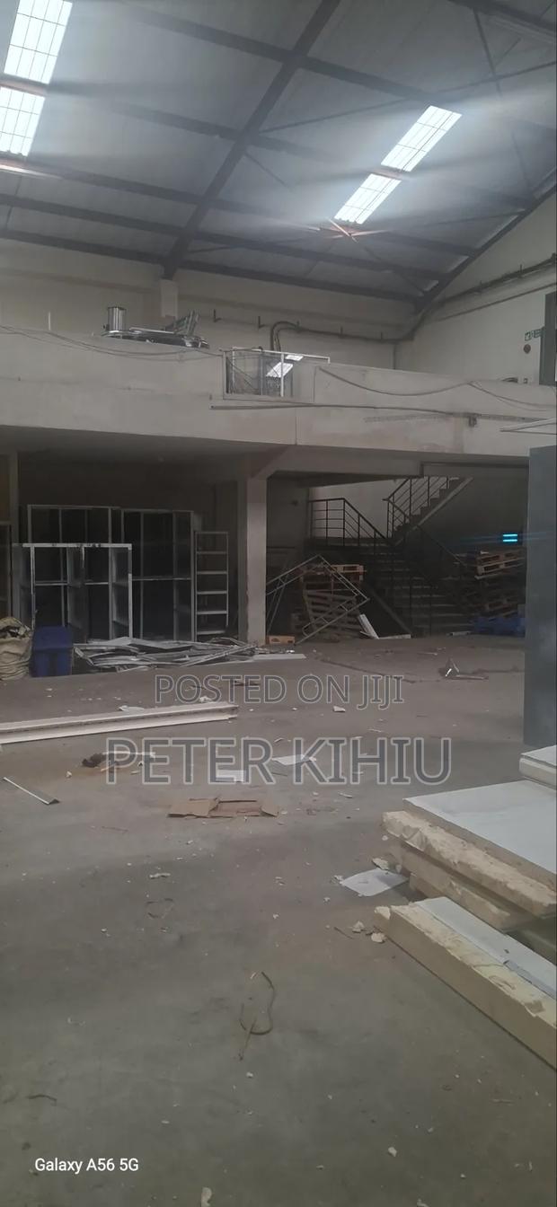Godown to Let 6200sqft Off Road C - thumbnail 3