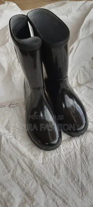 Rainy Gamboots