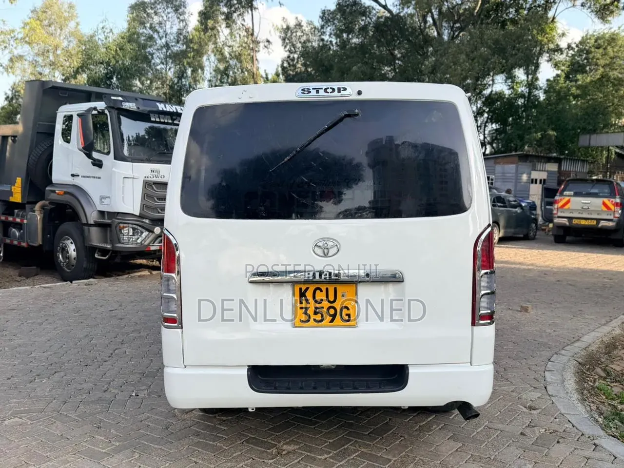 Toyota Grand HiAce 2012 White