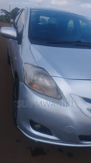 Toyota Belta 2008 White