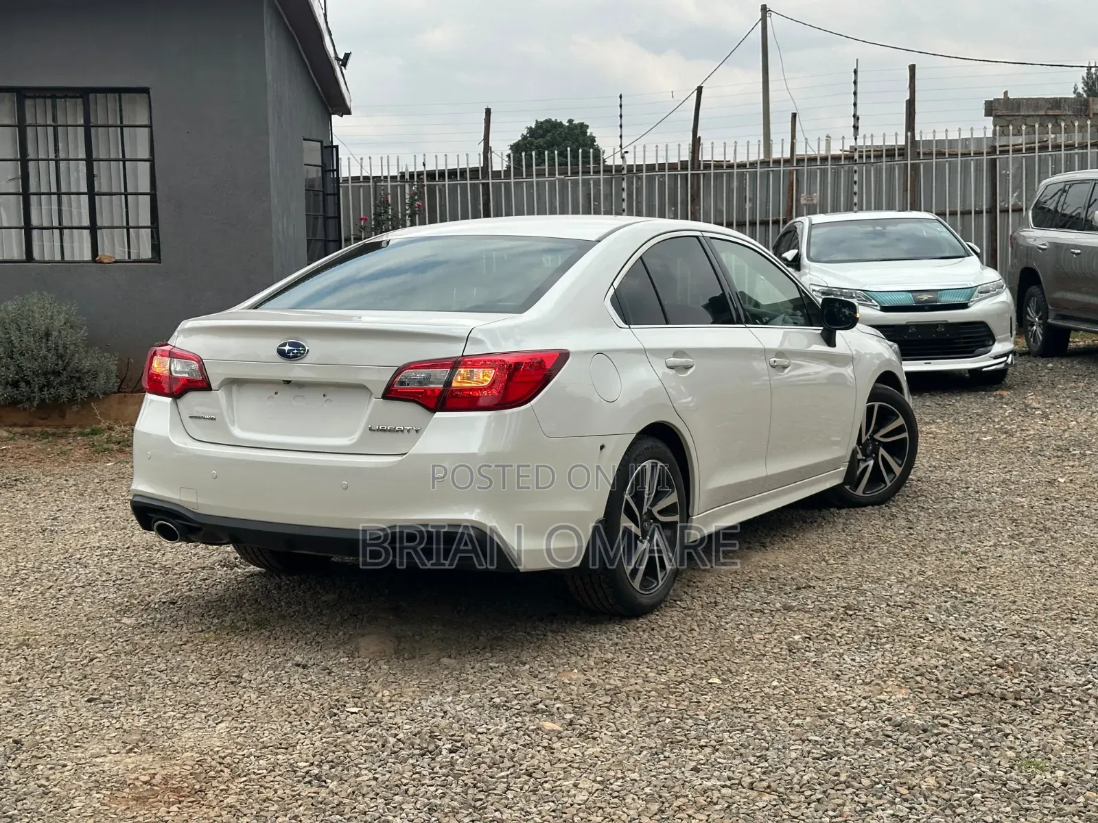 Subaru Legacy 2018 White